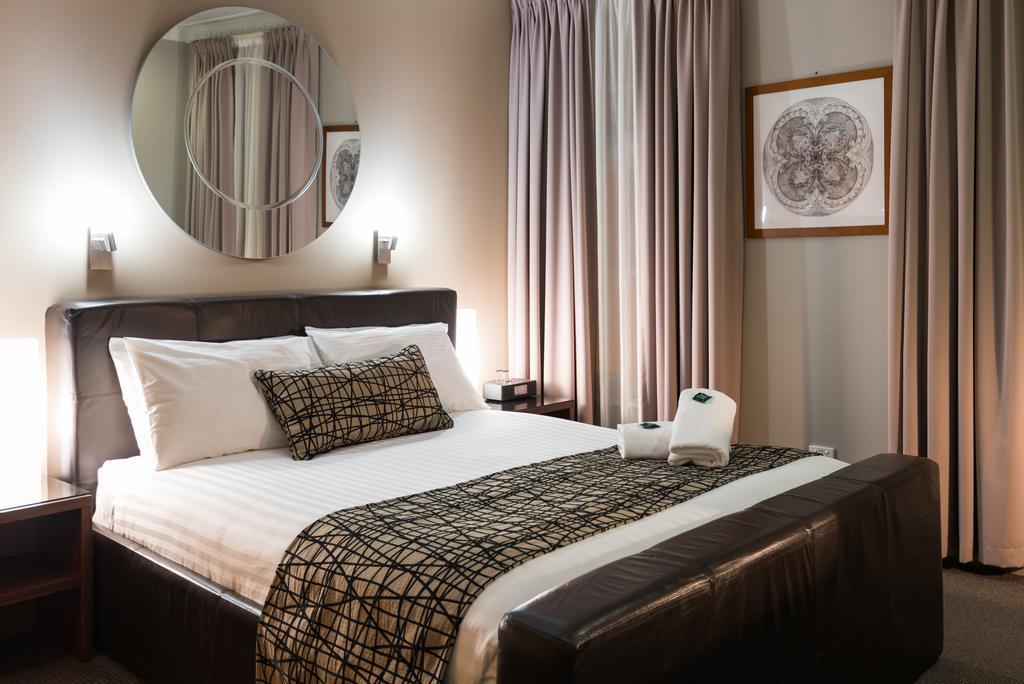 Clarendon Hotel Newcastle Dış mekan fotoğraf