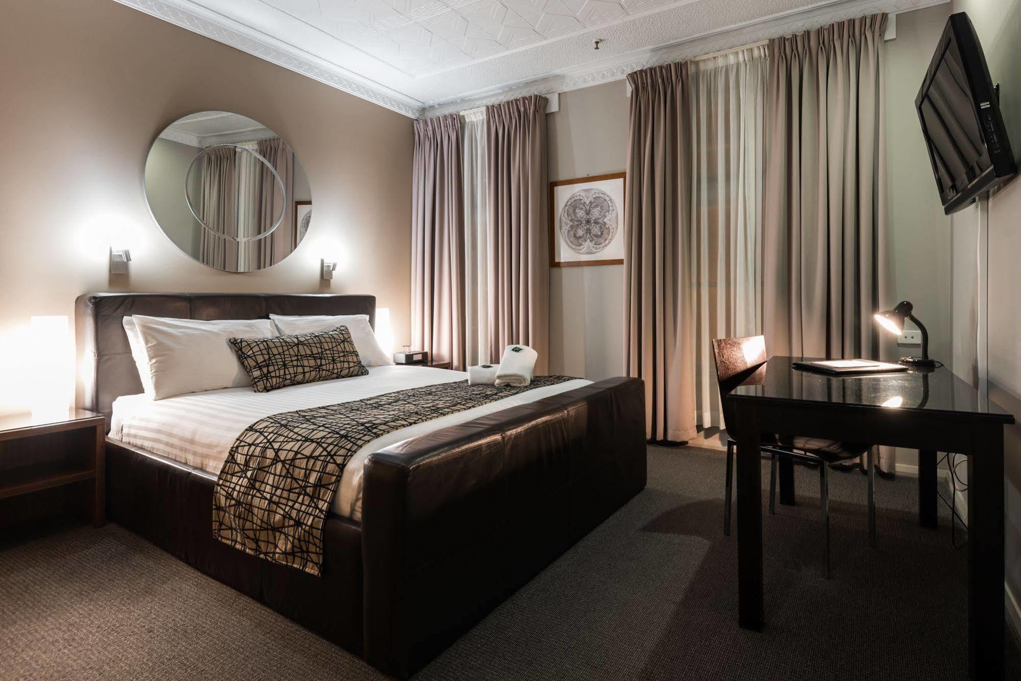 Clarendon Hotel Newcastle Dış mekan fotoğraf